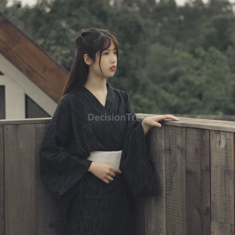 ชุดกิโมโนสไตล์ซันโดะเรียบง่ายแ - Photography Zen บทวิจารณ์และราคา